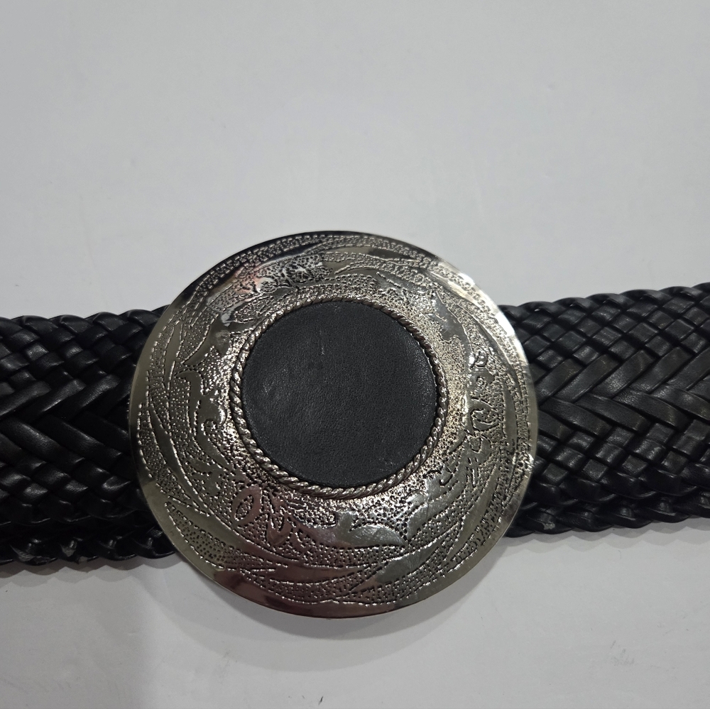 Elegant Black Woven Belt with Silver Buckle - Picture 2 of 5